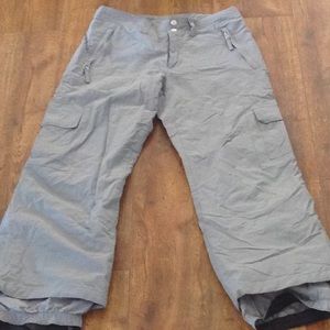 Youth size 14 Kemper ski pants. Light gray.